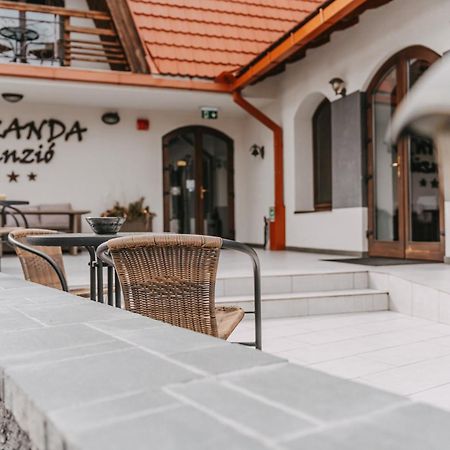 Veranda Panzio Remetea  외부 사진